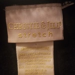 Polka dot closed blouse